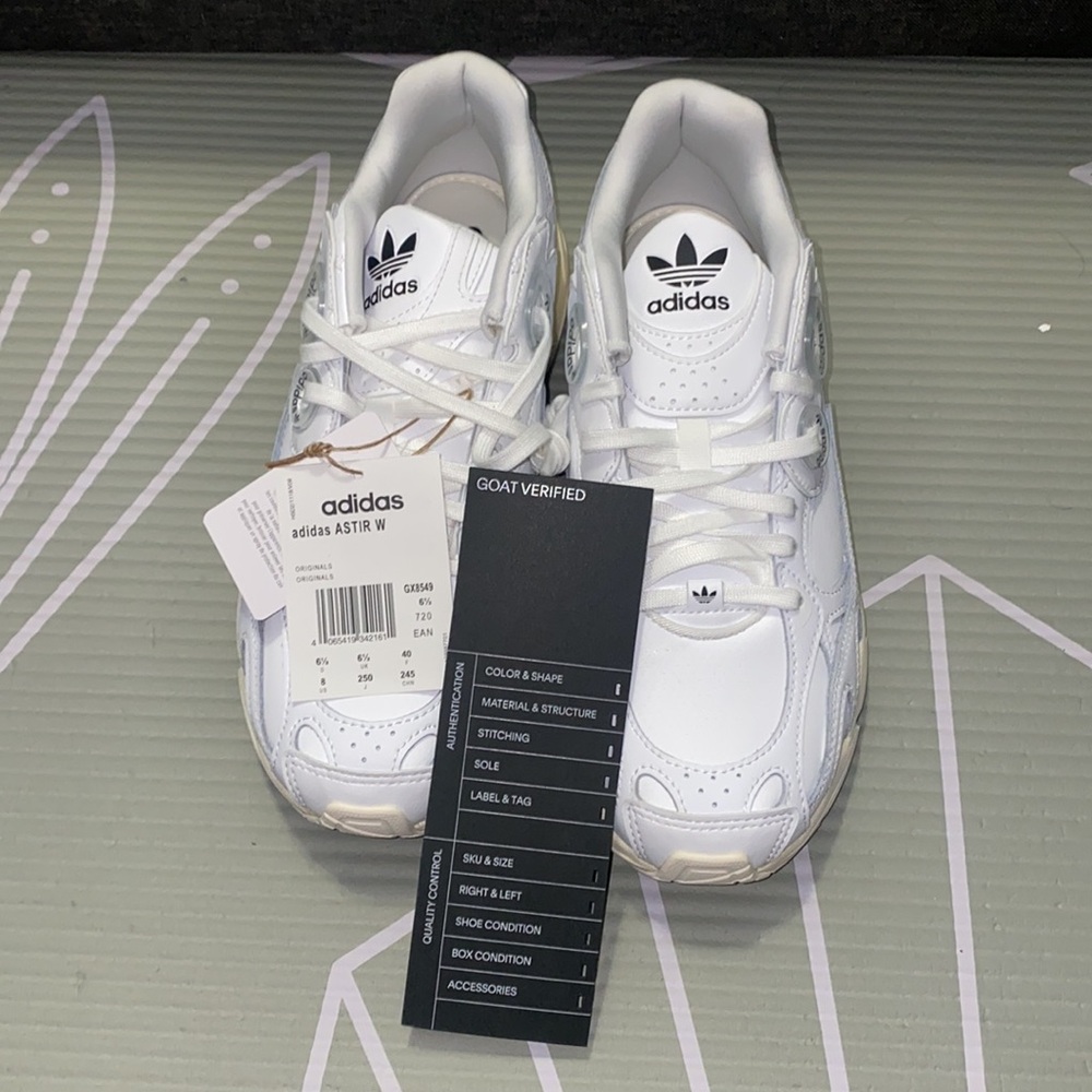 Adidas ASTIR W